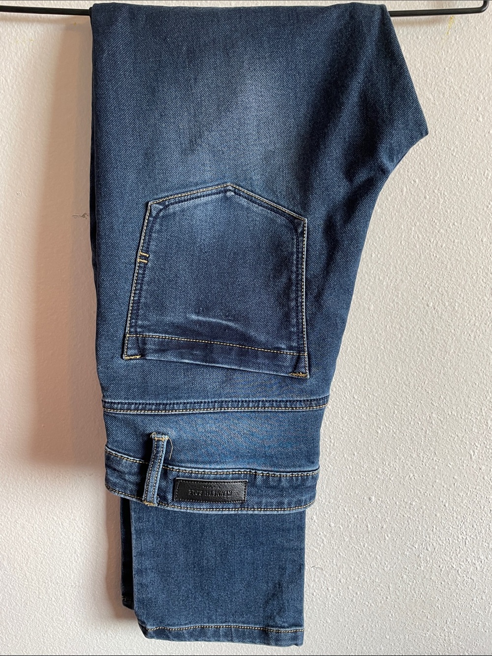Kenneth Cole Slim Straight Jeans in Dark Blue Wash 33x30 Womens